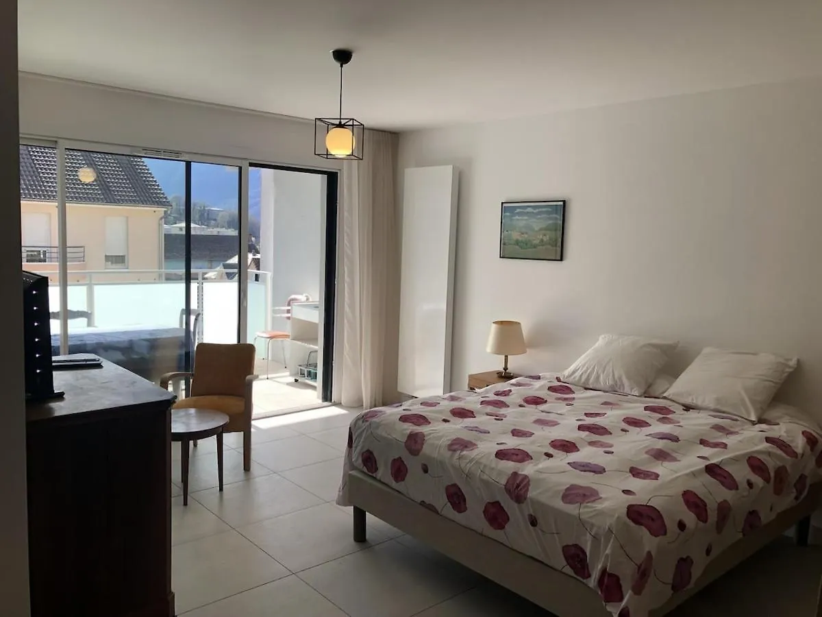 Studio 38M2 Le Grand Angle, Centre-Ville, Parking Et Terrasse 0*, Aix-les-Bains Franciaország